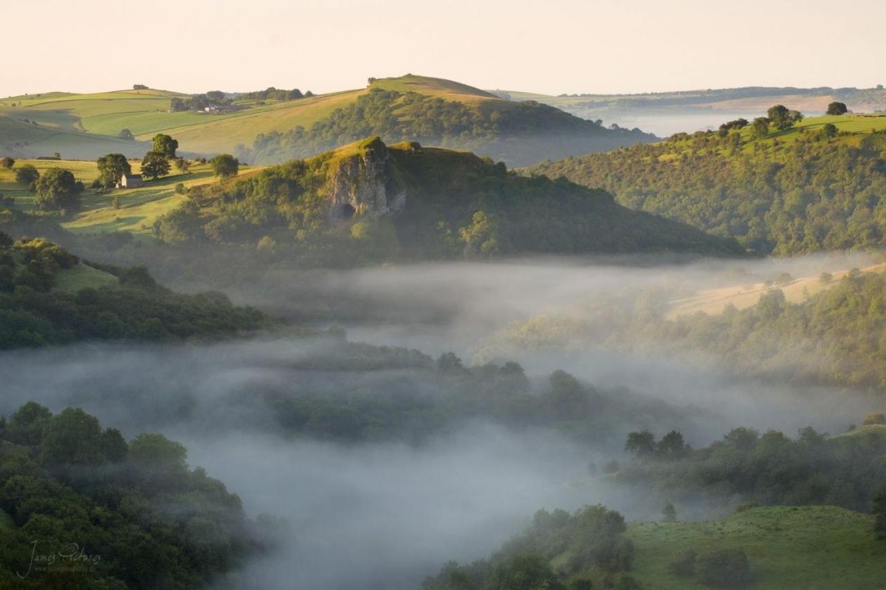 Chic 2 Bed Peak District Cottage Barn Near Alton Towers, Polar Bears, Chatsworth House Leek Dış mekan fotoğraf